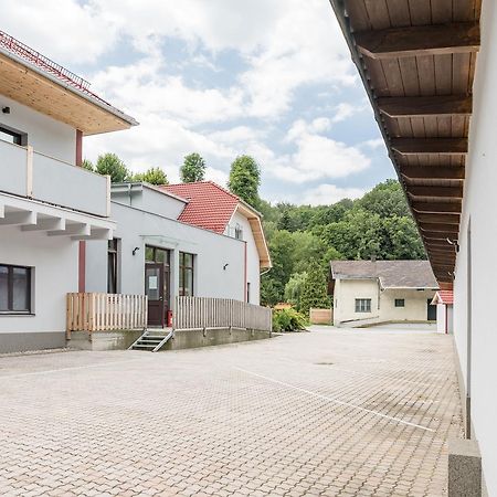 Ferienwohnung Smart Liv'in Laabnerhof Laaben Exterior foto