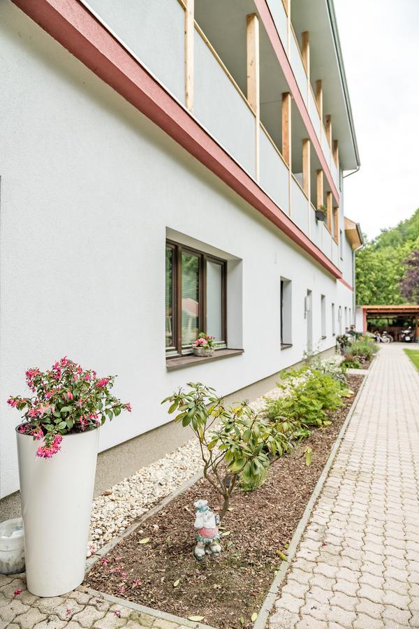 Ferienwohnung Smart Liv'in Laabnerhof Laaben Exterior foto